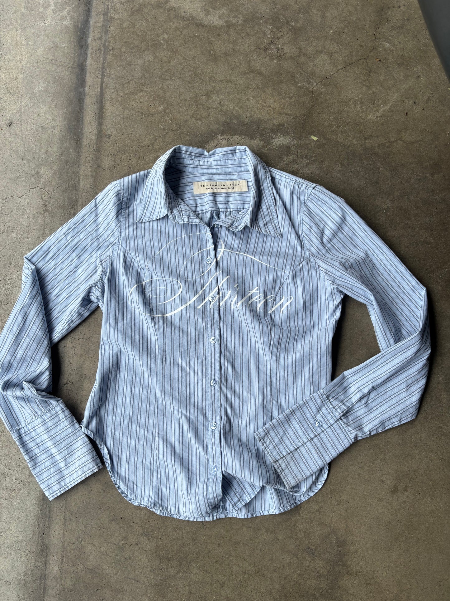 THIRTEENTHIRTEEN BUTTON UP