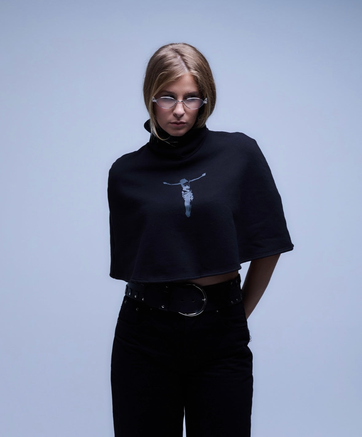 013 Crucifixion Shawl