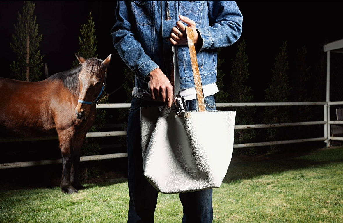 THIRTEENTHIRTEEN WHITE LEATHER TOTE
