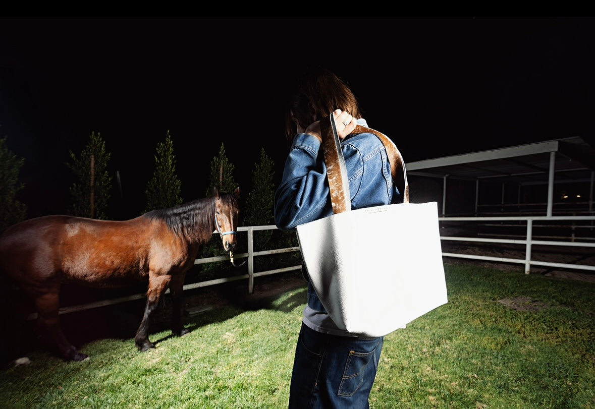 THIRTEENTHIRTEEN WHITE LEATHER TOTE