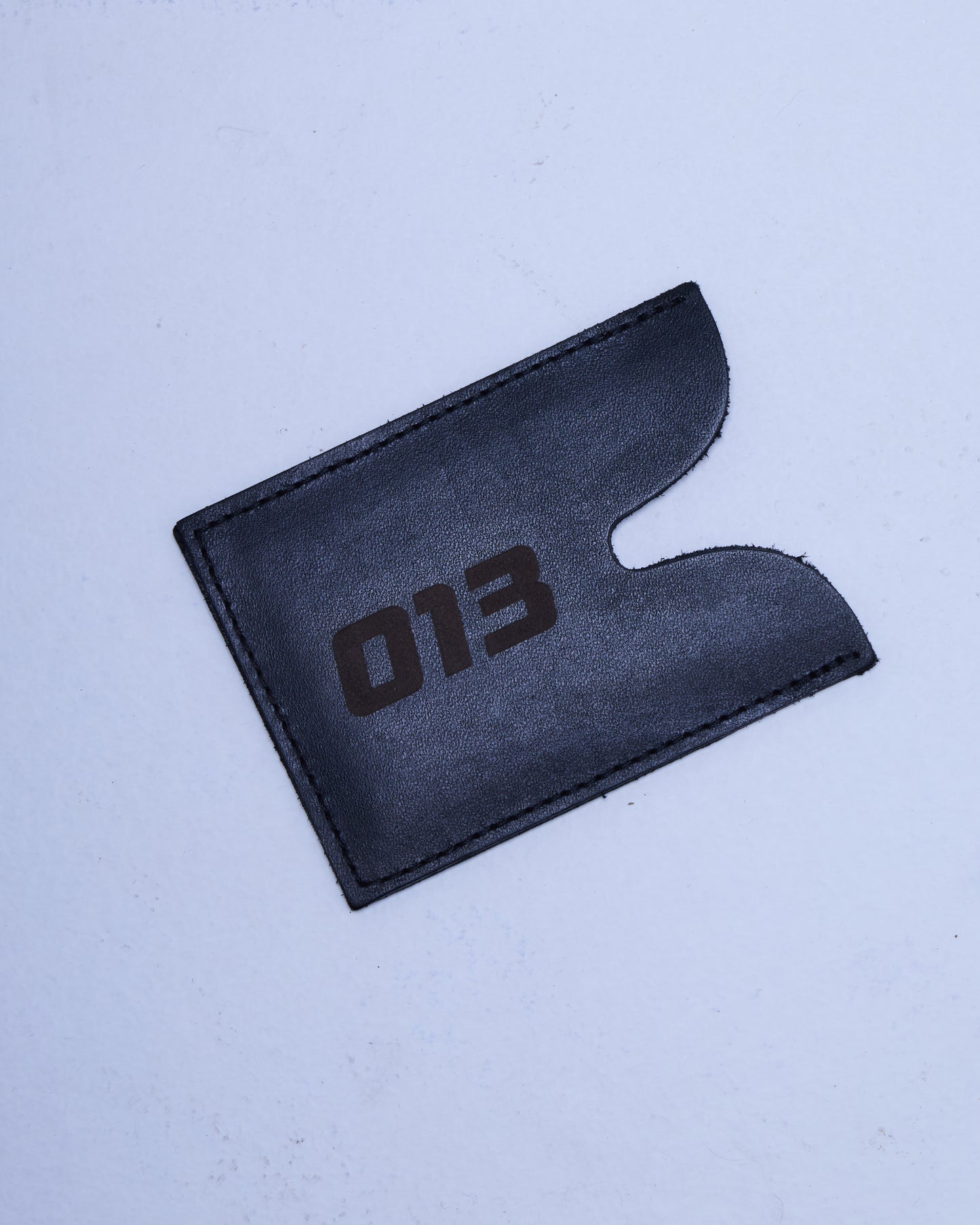 013 Black Leather Cardholder