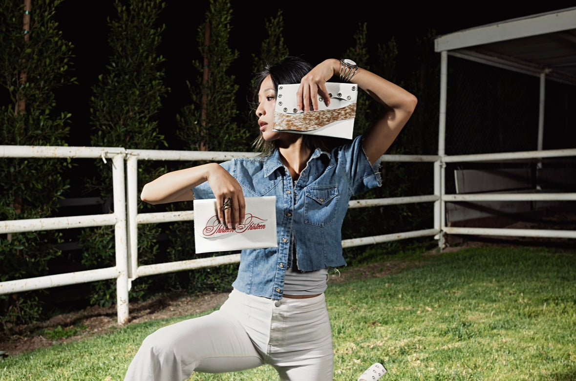 THIRTEENTHIRTEEN WHITE LEATHER CLUTCH